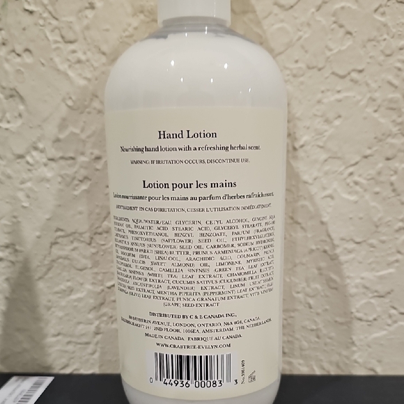 Crabtree & Evelyn Gardeners Hand therapy Care Trio - Picture 7 of 11